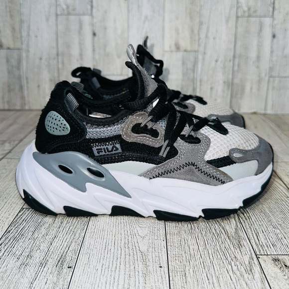 FILA Ray Tracer Evo 2 GS Boys Shoes Size 12✨ - Picture 7 of 13